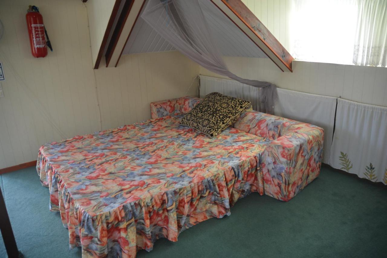 Fare Maheata Hotel Pihaena Екстериор снимка
