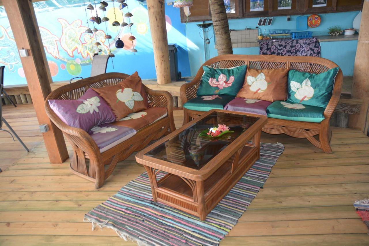 Fare Maheata Hotel Pihaena Екстериор снимка